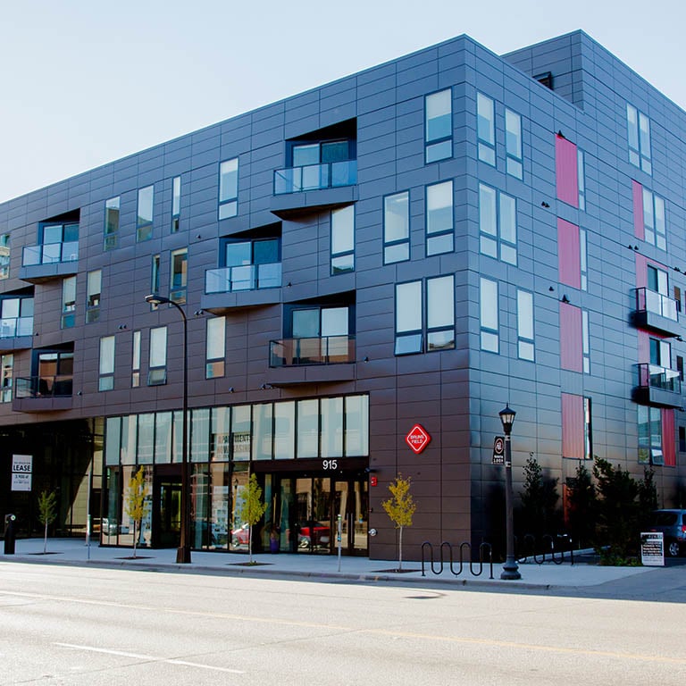 915 Washington